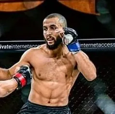 Prof. Cristiano França, professor de Muay Thai e MMA no Centro de Lutas TTC